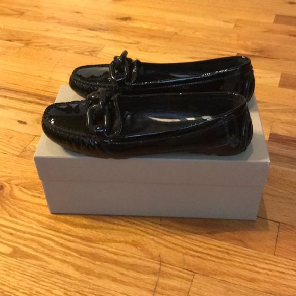 Burberry Driving Shoes 100% AUTHENTIC - Picture 3 of 8